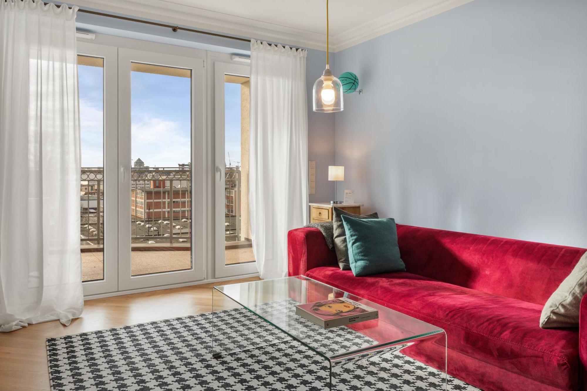 Cls Zentrale City-Wohnung In Hamburg Mit E-Laden Und Tiefgarage, Grosser Balkon, Blick Ueber Hamburg, Parkplatz, Cafe Im Haus, Bushaltestelle Direkt Gegenueber, Flex Check In Exterior photo